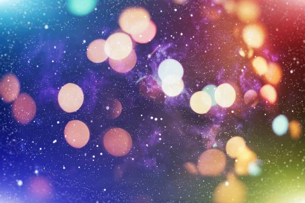 Festlicher Hintergrund mit natürlichem Bokeh und leuchtend goldenen Lichtern. Vintage magischen Hintergrund mit Farbe festlichen Hintergrund mit natürlichen Bokeh und helle goldene Lichter. — Stockfoto