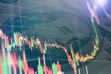 Kârın özet grafik analizi. Toplantıdaki iş planı ve performansı görmek için finansal rakamları analiz etmek