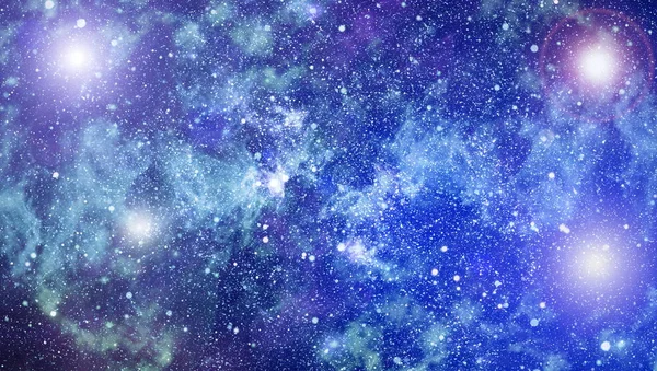 Ny stor panoramautsikt över den djupa rymden. Mörk natthimmel full av stjärnor. Nebulosan i yttre rymden. Djuprymdens hemligheter. — Stockfoto