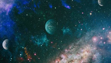 Uzaya karşı parlayan nebula ve yıldız alanı. Bu görüntünün elementleri NASA tarafından desteklenmektedir.