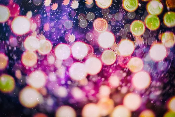 Bokeh mit mehreren Farben, festliche Lichter Bokeh Hintergrund, defokussierte Bokeh Lichter, verschwommenes Bokeh, Bokeh Licht Vintage Hintergrund, abstrakte bunte defokussierte Punkt, weicher Fokus — Stockfoto