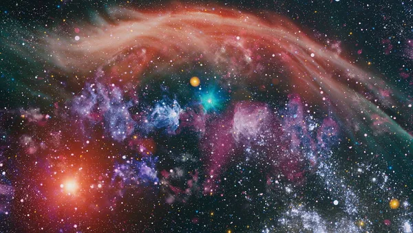Nebulosa natt stjärnhimmel i regnbågens färger. tjärfält och nebulosa i djupa rymden många ljusår långt från planeten jorden. Multicolor yttre rymden. Delar av denna bild möblerad av NASA. — Stockfoto
