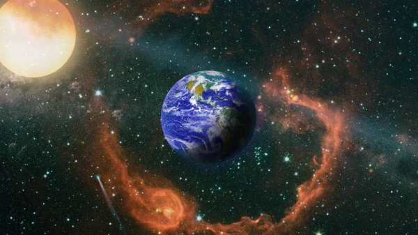 地球上的日出，从太空看，蓝色星球地球在深空。这张图片的元素由美国宇航局提供 — 图库照片