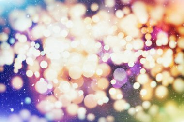doğal bokeh ve parlak altın ışık şenlikli arka plan. Vintage sihirli arka plan ile renkli bokeh.