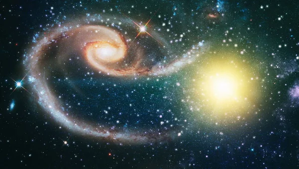 Szép éjszakai égbolton, csillag a térben. Kollázs a világűrbe, a tudományos és oktatási termékek. Elemeit a kép által szolgáltatott NASA. — Stock Fotó