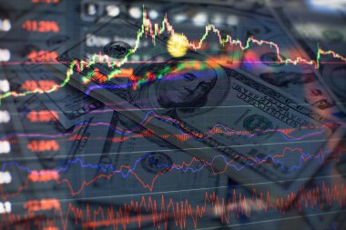 Dijital ekrandaki Forex grafik çizelgesi. Finansal istatistikleri analiz etmek ve pazar verilerini analiz etmek için çalışma.