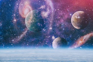 Yıldız kümesi ve nebula - uzayda bir bulut. Soyut astronomik galaksi. Bu görüntünün elementleri NASA tarafından desteklenmektedir.