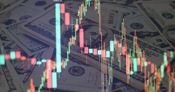 技术价格图表和指标 蓝色主题屏幕上的红色和绿色烛台图表 市场波动性 升降趋势 证券交易 加密货币背景 — 图库照片