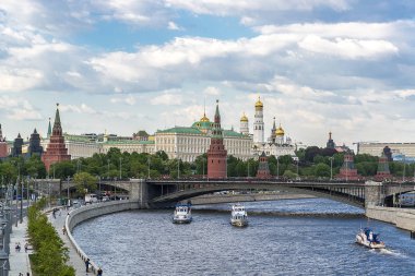Moskova Kremlin Moskova Nehri, Rusya Federasyonu - 13 Mayıs 2018 Panoraması.