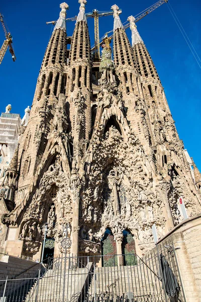 Mimar Antonio Gaudi, Katalonya, Barcelona İspanya - 14 Mayıs 2018 tarafından da La Sagrada Familia Katedrali.