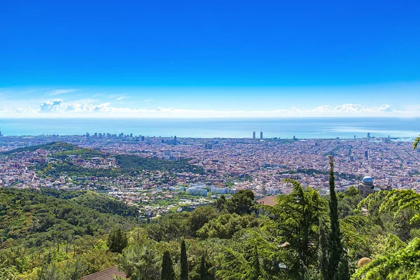 Barselona 'nın panoramik manzarası, İspanya.
