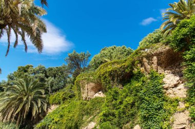 Park guell sütunlar ve viyadük, Barcelona, İspanya - 16 Mayıs 2018.