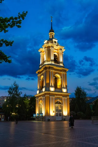 Belfry Mosteiro Mulher Pokrovsky Moscou Rússia Maio 201 — Fotografia de Stock