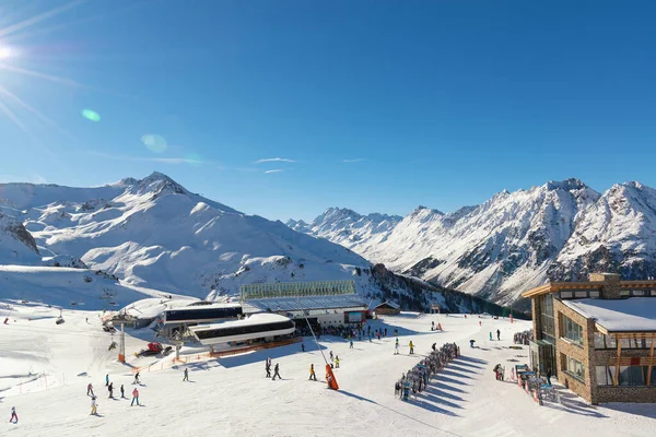 Panorama Des Österreichischen Skiortes Ischgl Aufgenommen Auf Dem Hauptplateau Der — Stockfoto