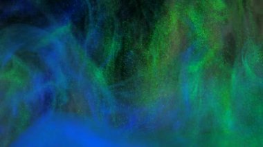 Yeşil ve mavi mürekkep su altında parlayan arka plan. Glitter zümrüt ve safir ayrıntıları boya. Geçişler, modern projeler için eklendi olarak kullanılabilir. Ağır çekim