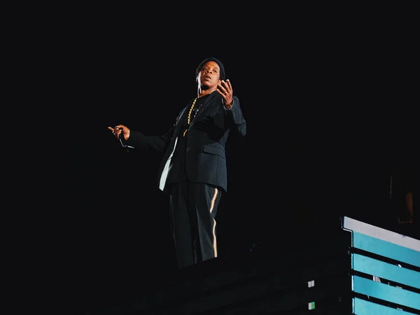 Rome Italy, 8 July 2018 , Live concert of Beyonce and Jay-Z OTRII at the Olimpico Stadium : the singer Beyonce during the concert. — Stock Photo, Image