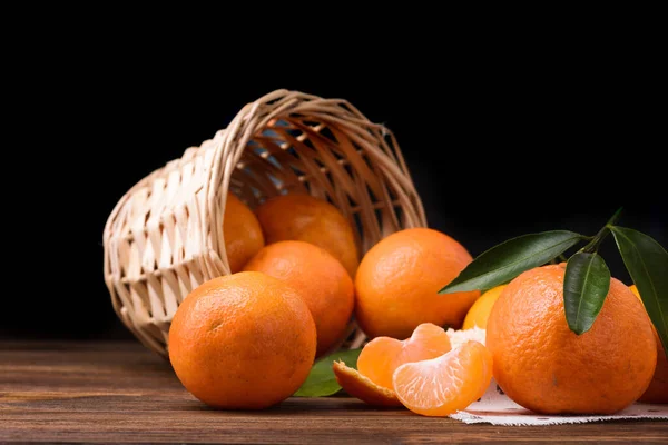 Verse Sinaasappelmandarijn Houten Tafel Fruitachtergrond — Stockfoto