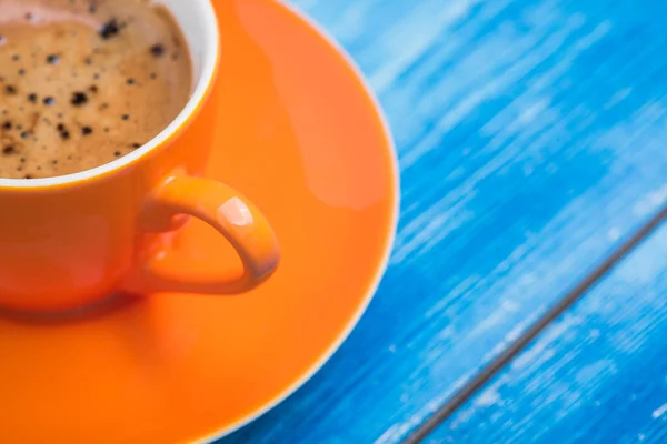 Πρωινή Κούπα Καφέ Ξύλινο Μπλε Παλιό Τραπέζι Νόστιμο Πρωινό — Φωτογραφία Αρχείου