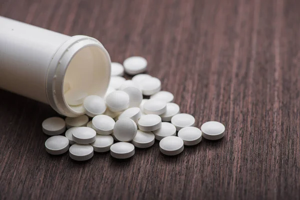 Лекарства Травяные Таблетки Бутылкой Заднем Плане Альтернативные Органические Аптеки — стоковое фото