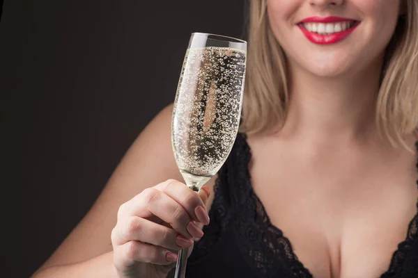 Sexy Blonde Big Breasts Black Lace Lingerie Drinks Glass Champagne — Stock Photo, Image
