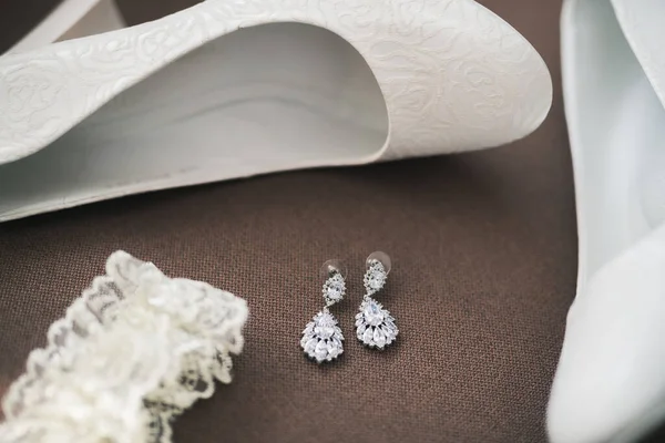 Zapatos Boda Blancos Elegantes Para Las Mujeres Día Del Matrimonio — Foto de Stock