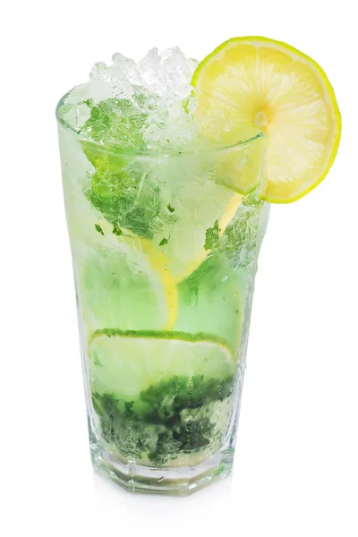 Cocktail Mojito Froid Citron Vert Isolé Sur Fond Blanc — Photo