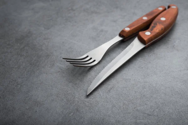 Tenedor Metal Cuchillo Una Mesa Piedra — Foto de Stock