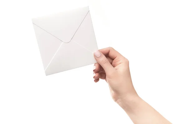 Mãos Femininas Segurando Envelope Correio Isolado Fundo Branco — Fotografia de Stock