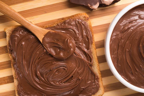 Chocolate Dulce Untado Sobre Pan Con Crema Barritas Vista Superior —  Fotos de Stock