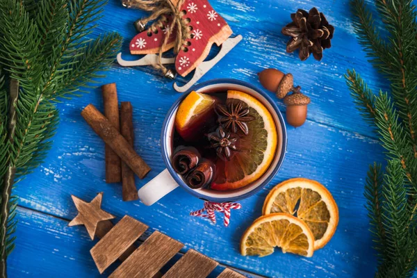 Hot Christmas Mulled Wine Spices Wooden Blue Table Traditional Holiday — Stock Photo, Image