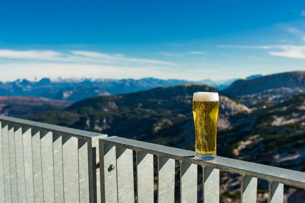 Glass Fresh Beer Top Mountains Alps — Stock Photo, Image