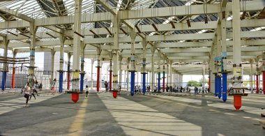 Parc Forumu Barselona kent orman; 13:30 p.m.; 14 Temmuz 2017; Catalunya, İspanya, Europe