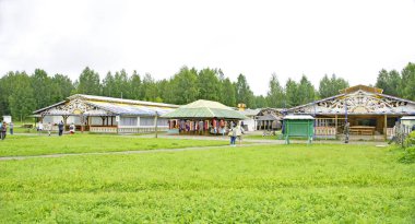 Mandrogi, 13:45 p.m.; 16 Ağustos 2015; Rusya, Rusya Federasyonu