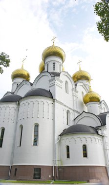 Yaroslavl, kiliseler, parklar ve bahçeler; 17:35 de .; 18 Temmuz 2015; Rusya