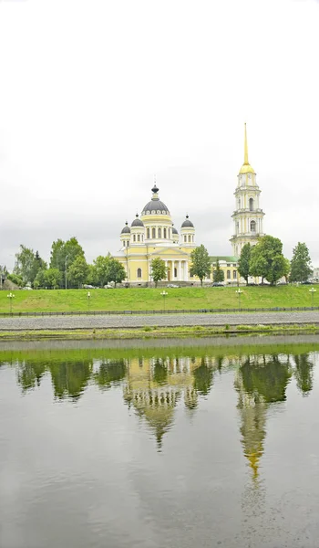 Rybinsk Στις Όχθες Του Ποταμού Βόλγα Ιουλίου 2015 Ρωσία — Φωτογραφία Αρχείου