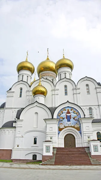 Yaroslavl Kyrkor Parker Och Trädgårdar Juli 2015 Ryssland — Stockfoto