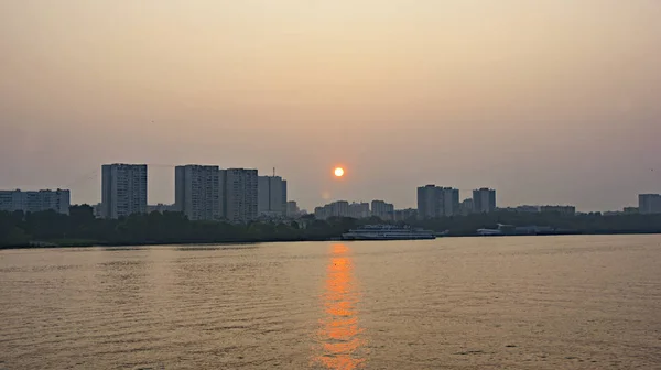 Sonnenuntergang Der Wolga Uhr Juli 2016 Moskau Russland — Stockfoto