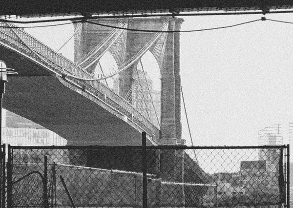 橋のあるニューヨークの眺め 午後12時35分 2014年6月14日 — ストック写真