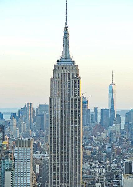 Здания и небоскребы Нью-Йорка; 18: 55 ; 14 июля 2015 г.; Нью-Йорк, США
