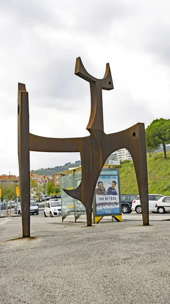 Rzeźba Zardzewiałe Żelazo Sąsiedztwie Vall Hebrn Barcelonie Lipca 2015 Barcelona — Zdjęcie stockowe