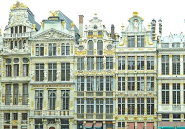 Brüksel Mimarisi, 16: 25. ; 19 Ağustos 2018; Belçika, Avrupa