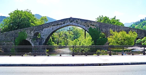 Cangas Onis Manzarası Mayıs 2018 Asturias Prensliği Spanya Avrupa — Stok fotoğraf