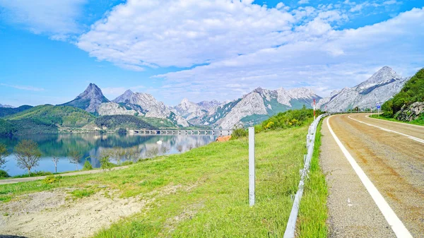 Riao Oder Riano Uhr Mai 2018 Landschaft Der Provinz Len — Stockfoto