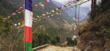 Ewerest bölgesinde Nepal Trail