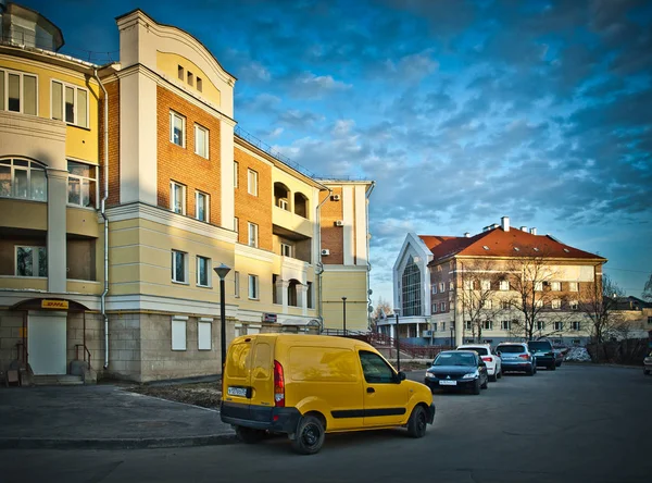 Vologda akşam postane Dhl