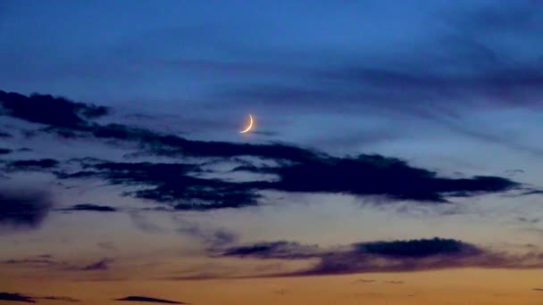 Luna Nueva Fondo Las Nubes — Vídeos de Stock