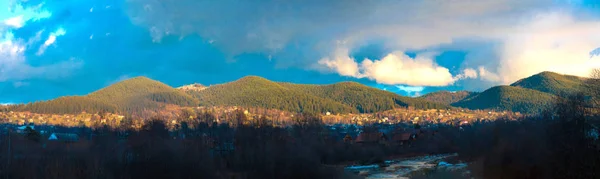 Panoramic view of the Carpathian village, Ivano-Frankivsk region, Ukraine — Stock Photo, Image
