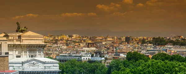 Πανόραμα και τοπίο της παλιάς Ρώμης, Ιταλία — Φωτογραφία Αρχείου