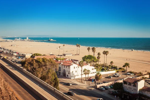 Prachtig Uitzicht Kust Van Santa Monica Met Pretpark Rechtenvrije Stockfoto's