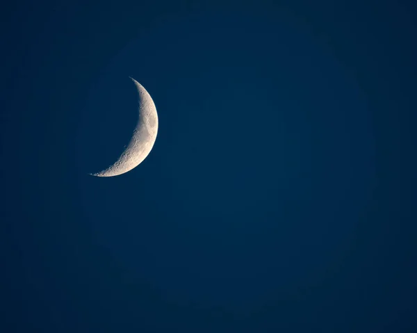 Vista Telefoto Lua Crescente Com Mar Tranquilidade Mare Tranquillitatis Visível — Fotografia de Stock